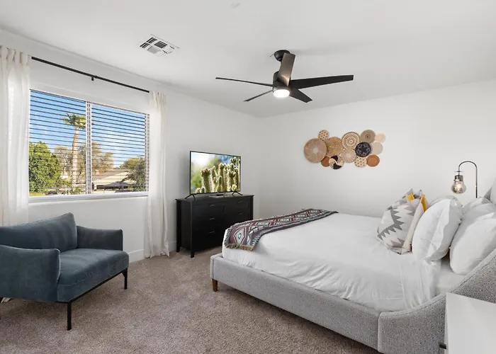 Holiday home The Cardinal Walk To Stadium Pool+spa Sportcourt *