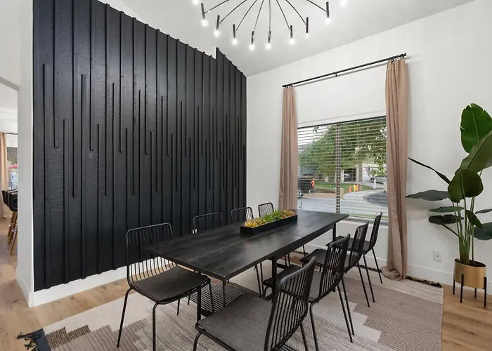 Holiday home The Cardinal Walk To Stadium Pool+spa Sportcourt *