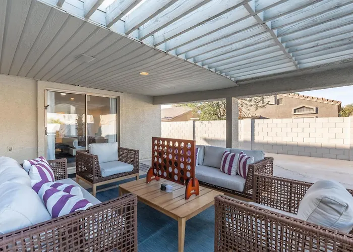 The Cardinal Walk To Stadium Pool+spa Sportcourt * Glendale
